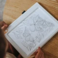 Tablet-graficzny-z-szablonami-do-rysowania-KIDYDRAW-PAD--Animals-Kidywolf-9.webp