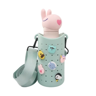 Etui na butelkę z paskiem Bestie Sling Asobu - zielone